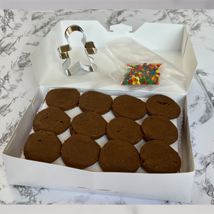 Gingerbread Man Decorating Kit / Kit de Decoración Hombre de Gengibre — view details